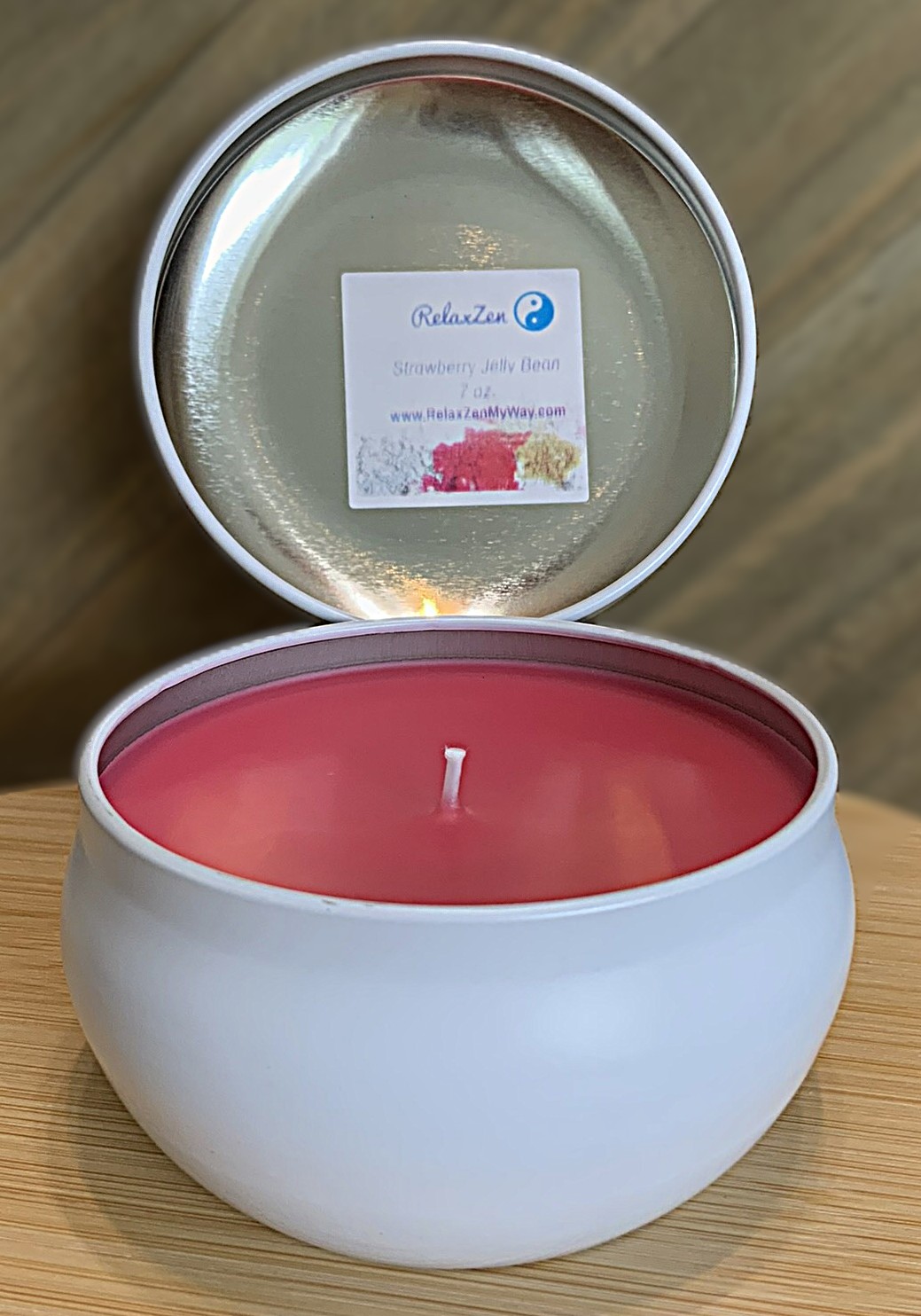 7 oz white bubble tin Strawberry Jelly Bean